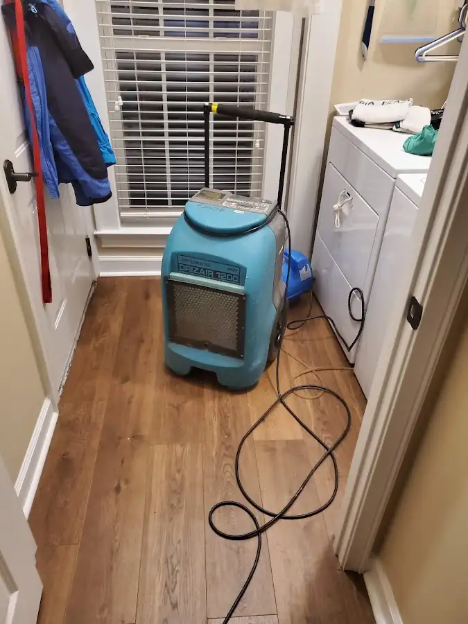 Commercial dehumidifier deployed for Crawl Space Restoration in Nixa